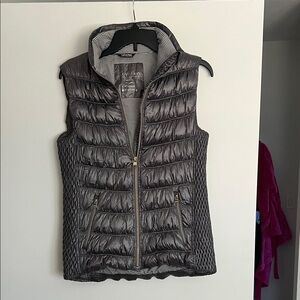 Calvin Klein Gray Quilted Vest